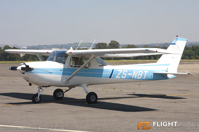 Cessna 152 ZS-NBT Rand Airport FAGM