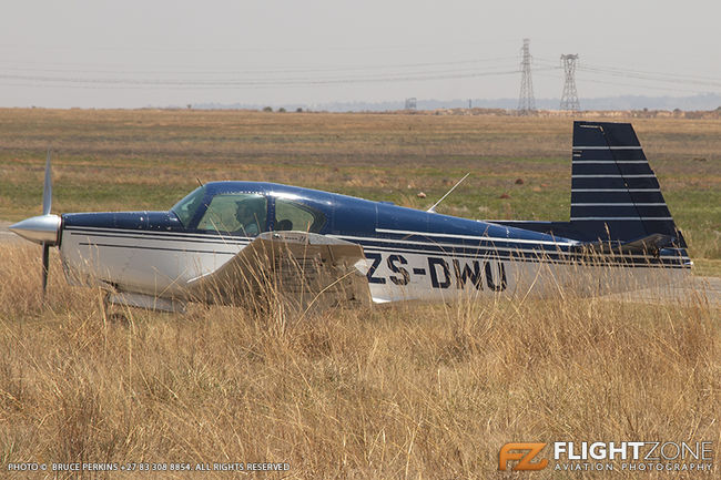 Mooney ZS-DWU Syferfontein Airfield FASY