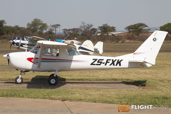 Cessna 150 ZS-FXK Brits Airfield FABS