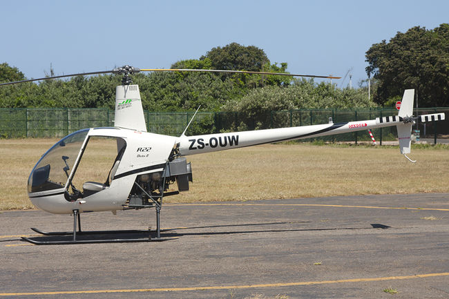 Robinson R22 ZS-OUW Virginia Airport FAVG