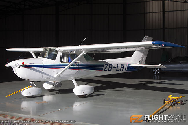 Cessna 150 ZS-LRI Wonderboom Airport FAWB