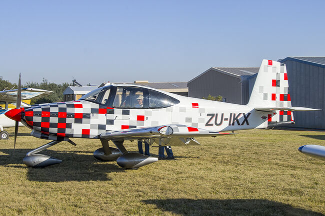 Vans RV-10 ZU-IKX Tedderfield Airfield FATA