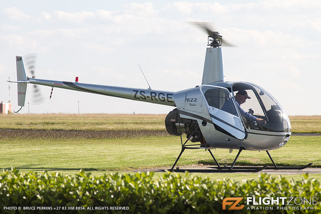 Robinson R22 ZS-RGE Rand Airport FAGM