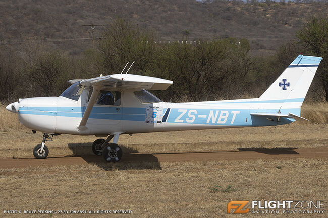 Cessna 152 ZS-NBT Brits Airfield FABS