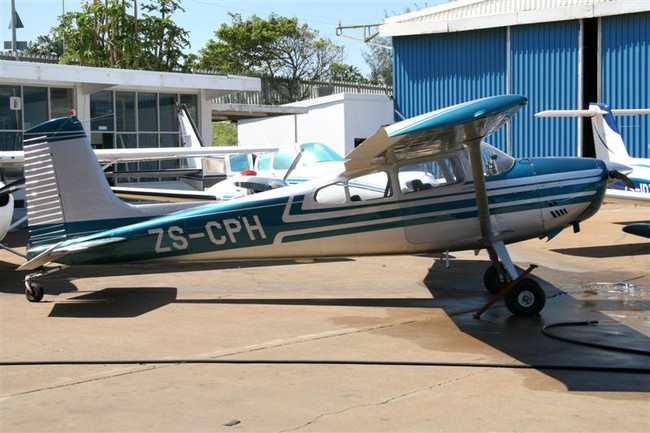 Cessna 180 Skywagon ZS-CPH Virginia Airport FAVG
