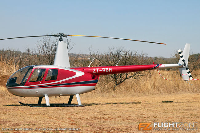 Robinson R44 ZT-RBH Kittyhawk Airfield FAKT