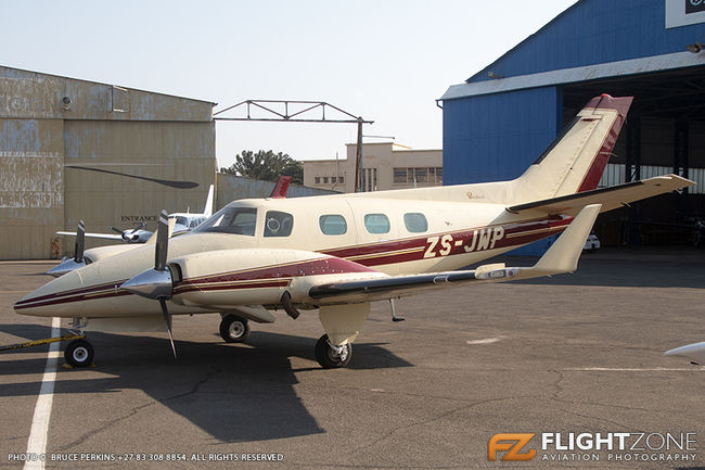 Beechcraft Duke ZS-JWP Rand Airport FAGM