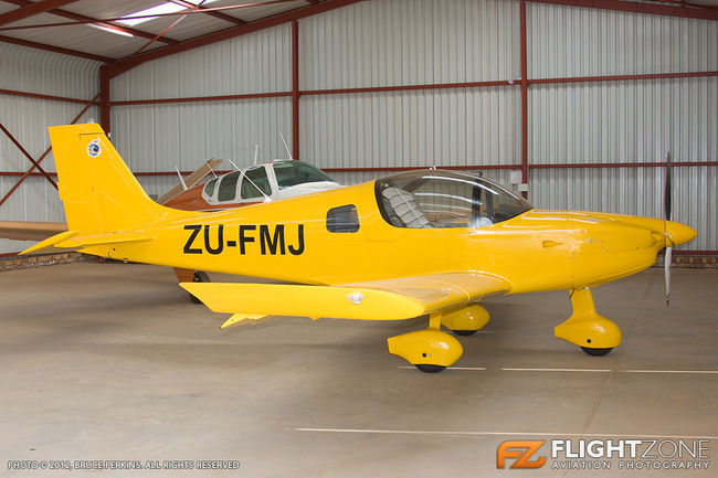 The Airplane Factory D6 Sling 2 ZU-FMJ Tedderfield Airport FATA
