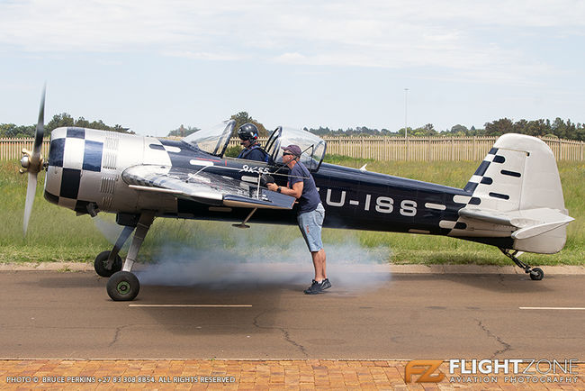 Yak-55 ZU-ISS Vereeniging Airfield FAVV