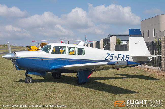 Mooney ZS-FAG Eagles Creek Aviation Estate