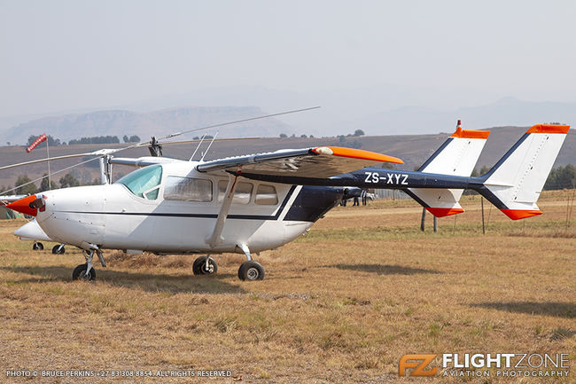 Cessna 337 Skymaster ZS-XYZ Himeville Airfield