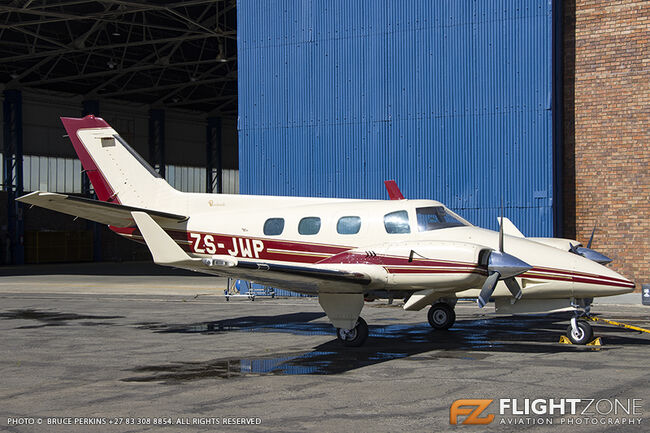 Beechcraft Duke ZS-JWP Rand Airport FAGM