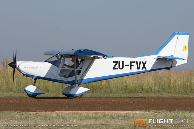 ICP Savannah S ZU-FVX Middelburg Airfield FAMB
