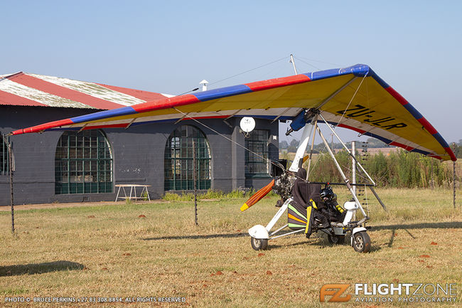 Aerotrike ZU-JLR Circus Airfield