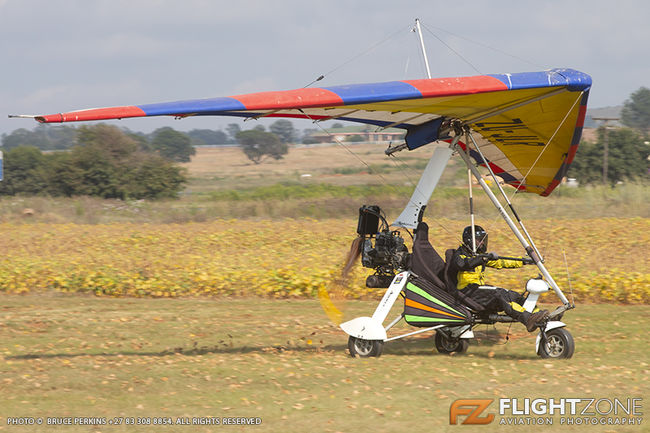 Aerotrike ZU-JLR Circus Airfield