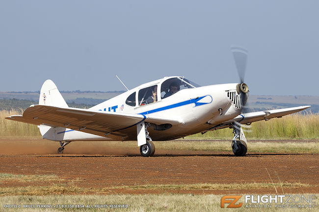 Globe Swift ZU-THT Middelburg Airfield FAMB