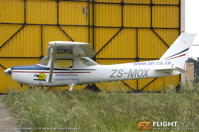 Cessna 152 ZS-MOX Rand Airport FAGM