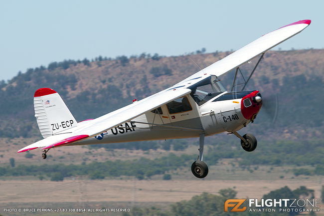 Cessna 140 ZU-ECP Panorama Airfield