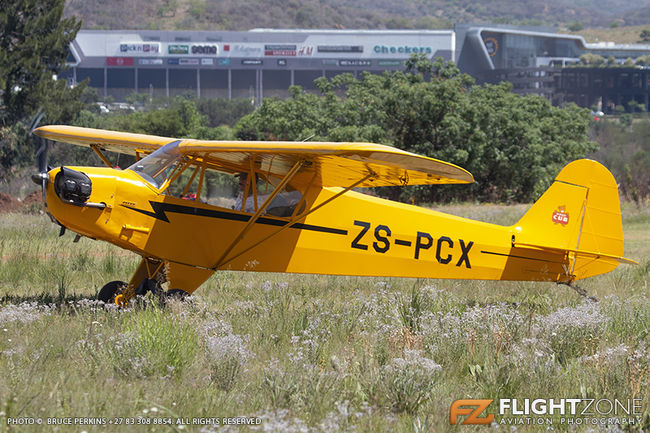 Piper J3C Cub ZS-PCX Panorama Airfield