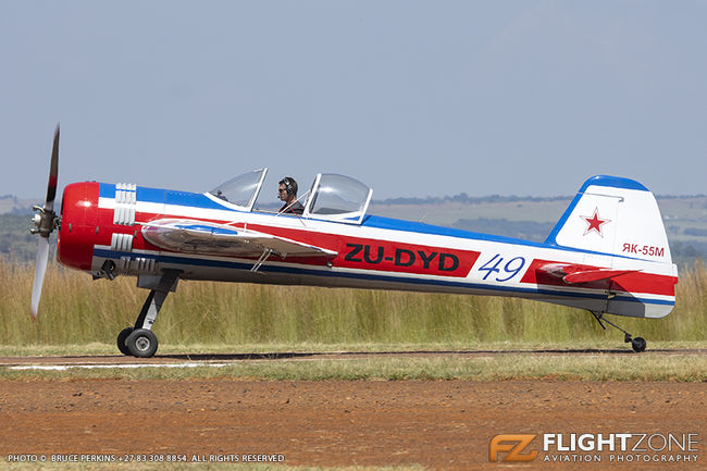 Yak-55 ZU-DYD Middelburg Airfield FAMB