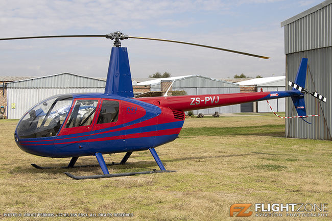 Robinson R44 ZS-PVJ Petit Airfield FARA