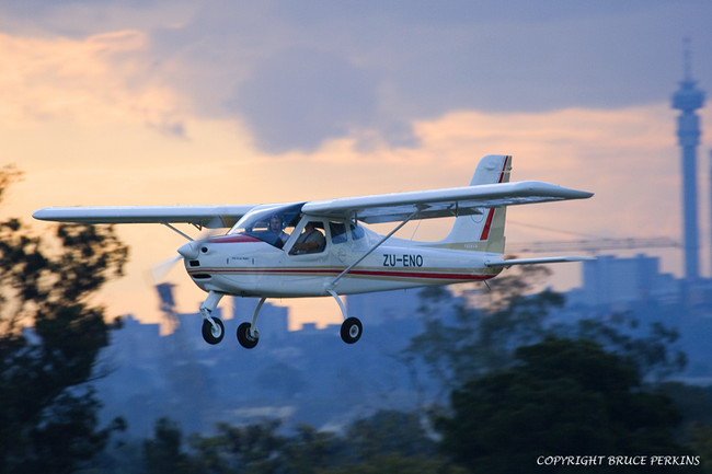 Tecnam ZU-ENO Rand Airport FAGM