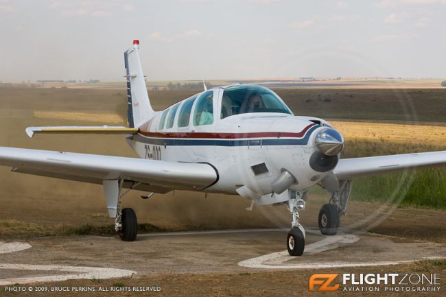 Beechcraft Bonanza A36 Turbine ZS-OOO Lekoa Lodge