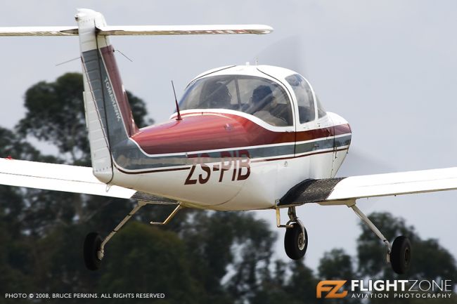 Piper PA-38 Tomahawk ZS-PIB Springs Airport FASI