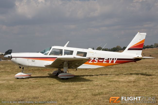 Piper PA-32 Cherokee Six ZS-EVV Krugersdorp Airport FAKR