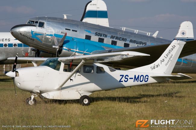 Cessna 206 Stationair ZS-MOG Rand Airport FAGM