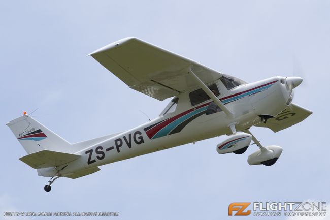 Cessna 152 ZS-PVG Rand Airport FAGM