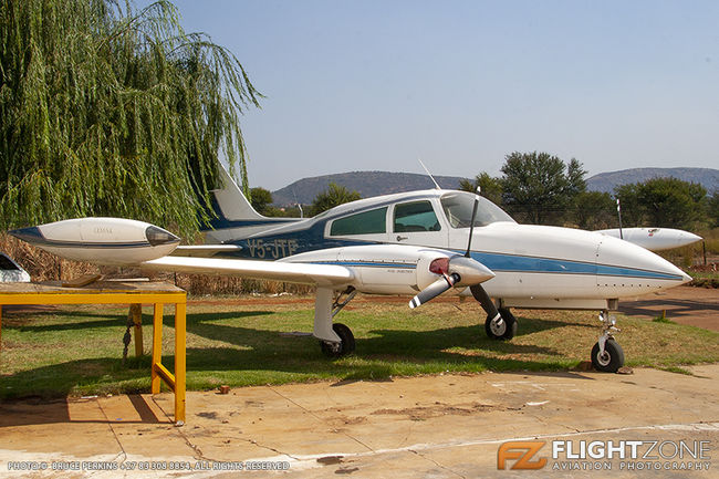 Cessna 310 V5-JTF Wonderboom Airport FAWB