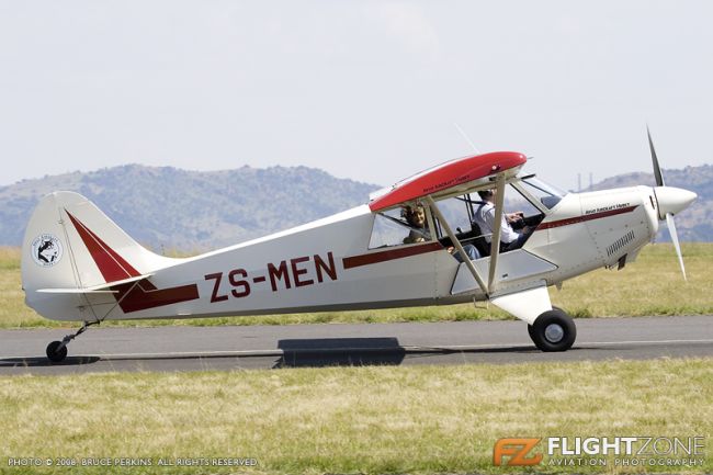 Aviat Husky ZS-MEN Rand Airport FAGM