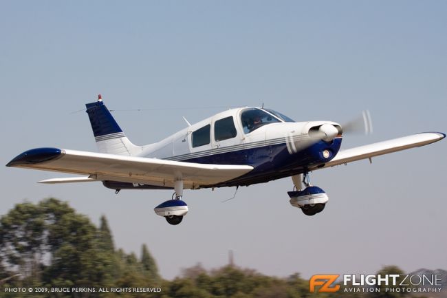 Piper PA-28 Cherokee Rand Airport FAGM