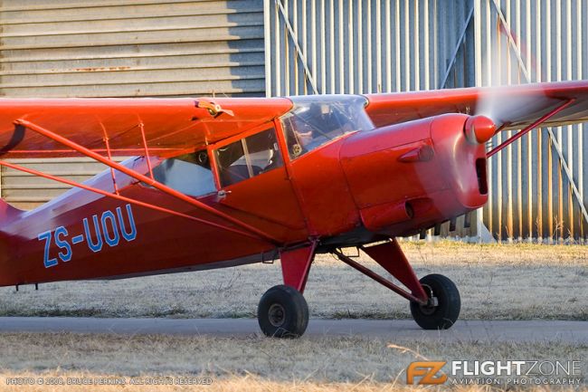 Auster ZS-UOU Syferfontein Airfield FASY