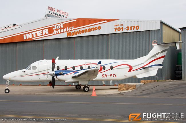 Beechcraft 1900 5N-PTL Lanseria FALA 1900D