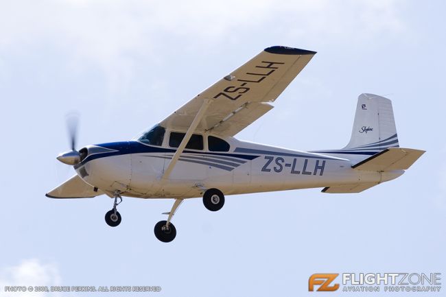 Cessna 182 Skylane ZS-LLH Syferfontein FASY