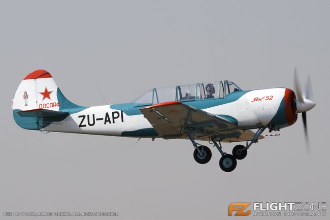 Yak-52 ZU-API Vereeniging Airport FAVV