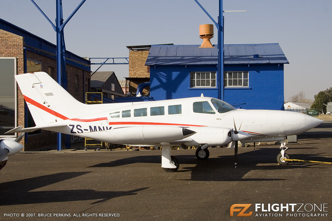 Cessna 402 ZS-MNK Rand Airport FAGM