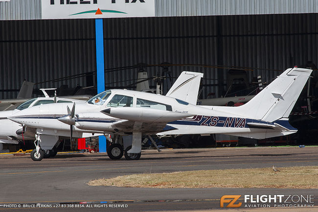 Cessna 310 ZS-NVA Wonderboom Airport FAWB