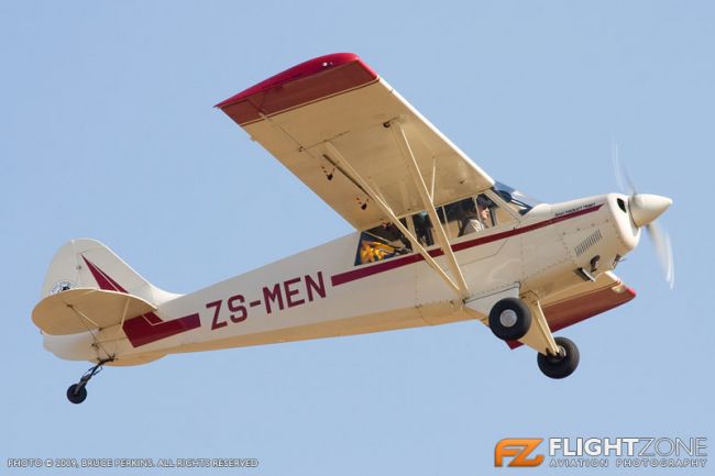 Aviat Husky ZS-MEN Rand Airport FAGM