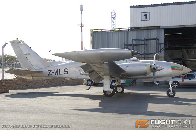 Cessna 310 Z-WLS Lanseria Airport FALA