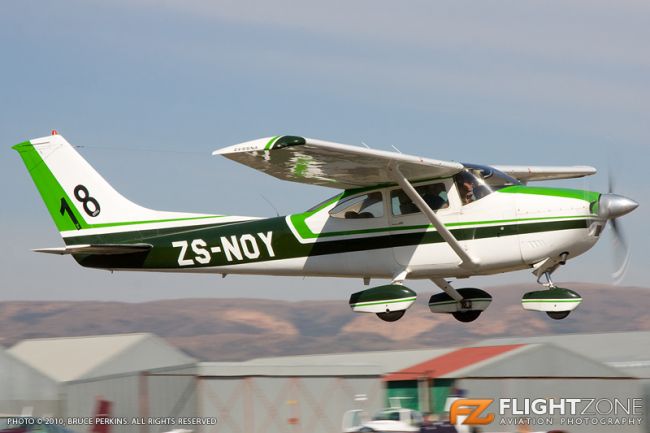 Cessna 182 Skylane ZS-NOY Rustenburg Airport FARG