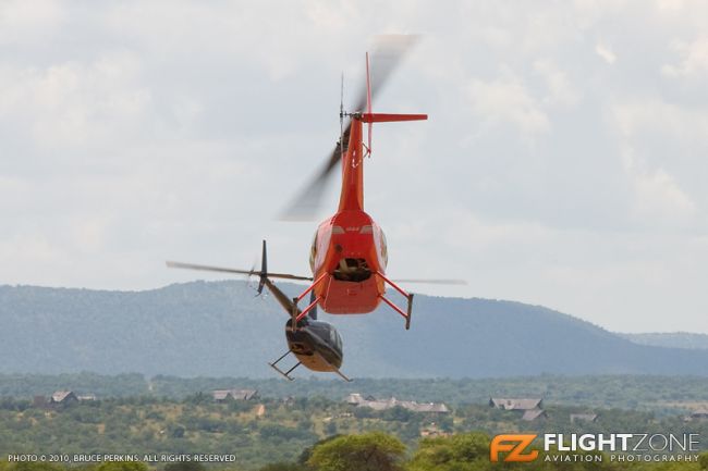 Robinson R44 ZS-RYG Zebula Lodge