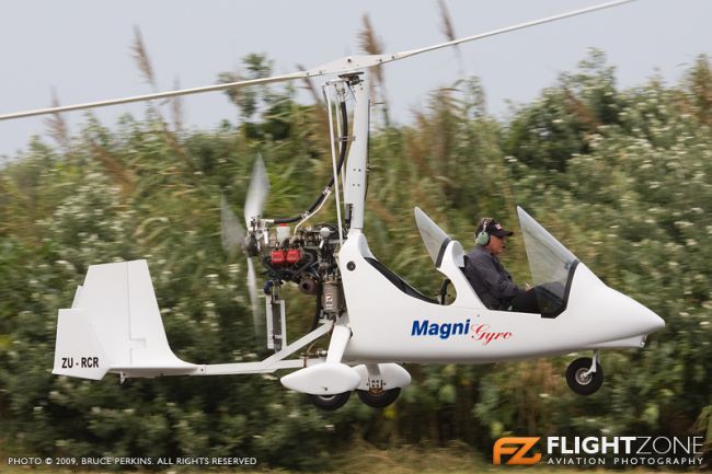 Magni Gyro M-16 ZU-RCR Virginia Airport FAVG