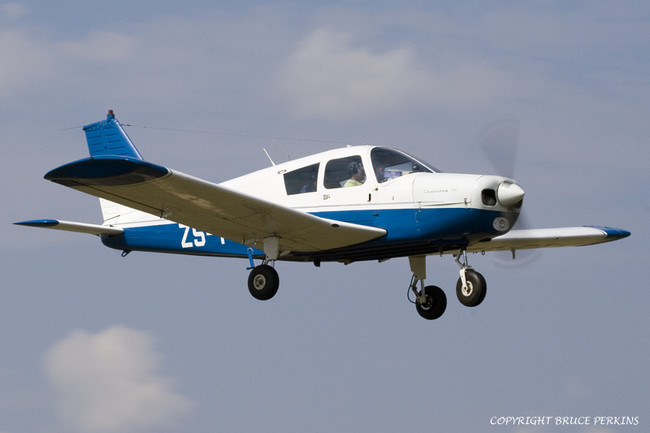 Piper PA-28 Cherokee Parys Airfield FAPY