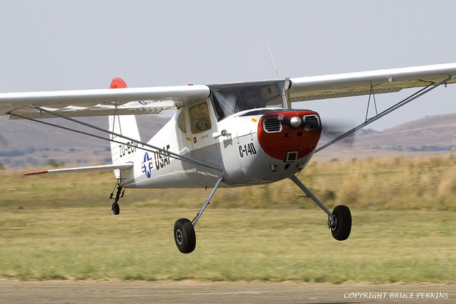 Cessna 140 ZU-ECP Parys Airport FAPY