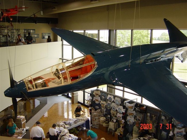 Bugatti Oshkosh Airport KOSH 2003