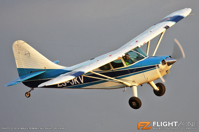 Stinson ZS-JKV Rand Airport FAGM