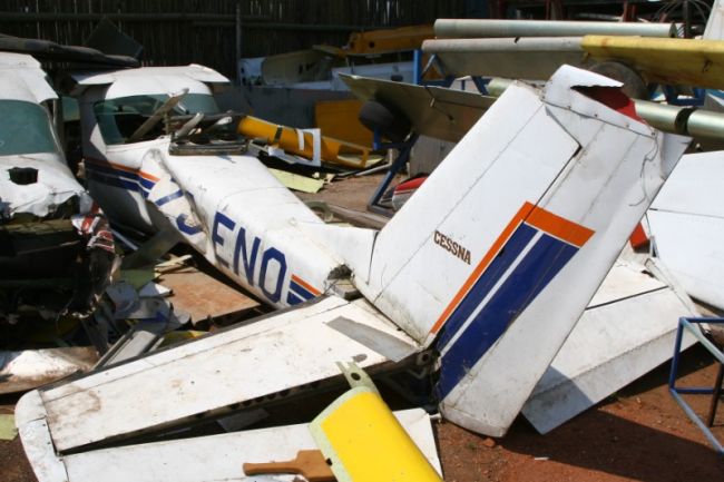 Cessna 150 ZS-ENO Nelspruit Airport FANS